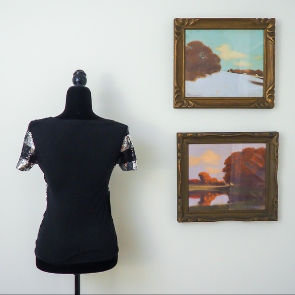 F21 Sequinned Striped Top - Picture 3 of 3